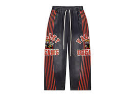 Vale Anthem Pullover Black Set